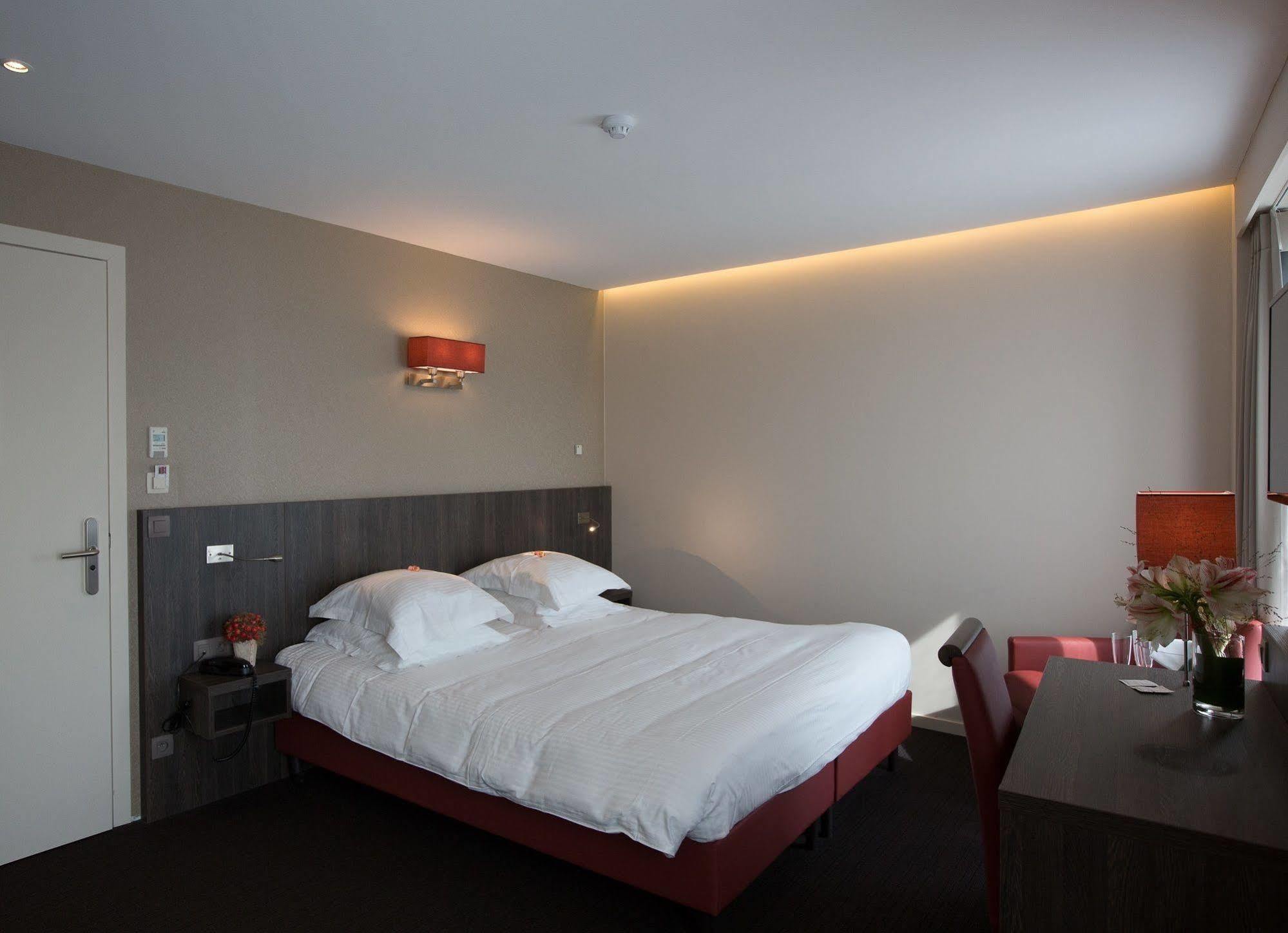 Albion Hotel Ieper Eksteriør billede