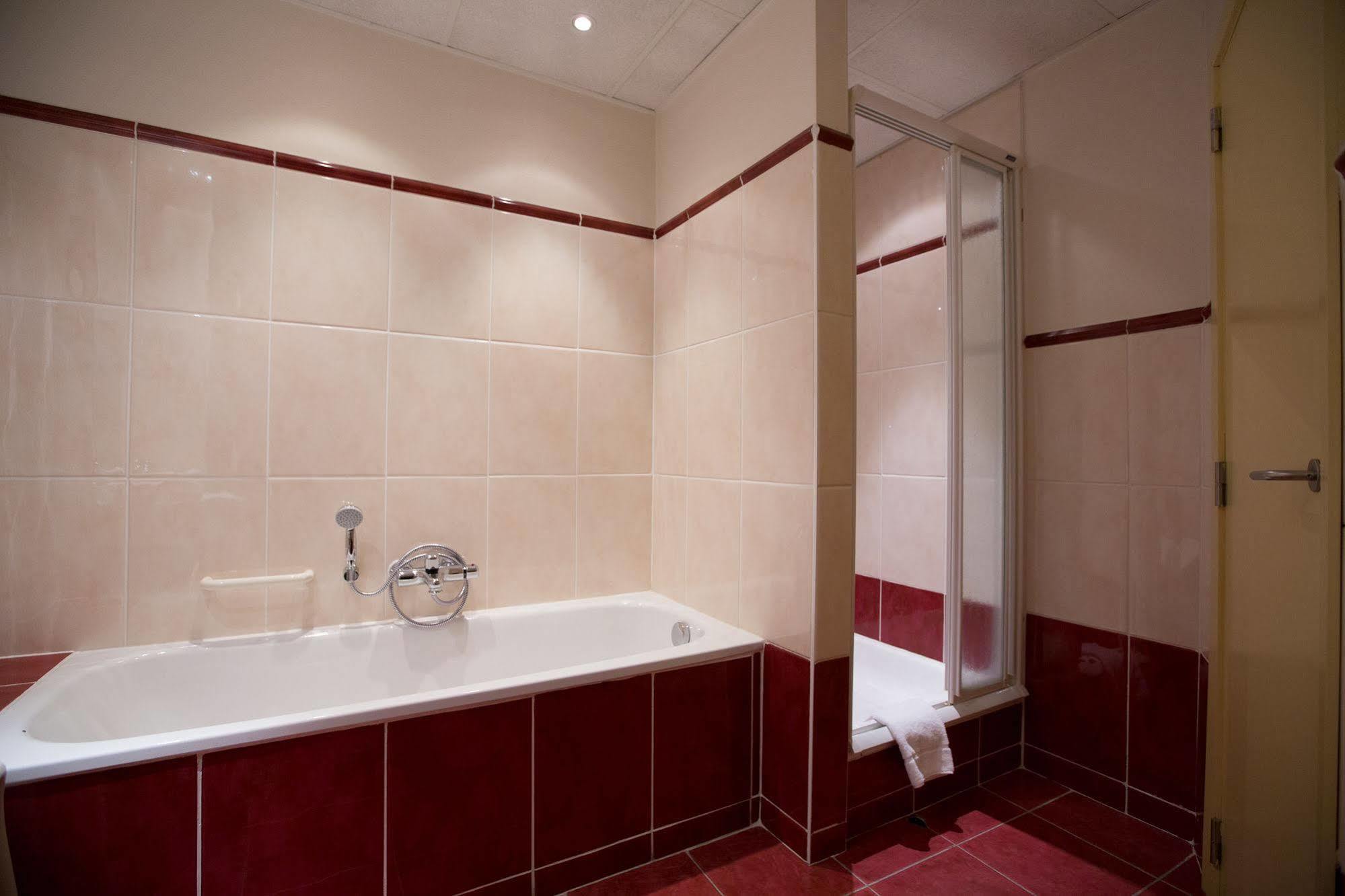 Albion Hotel Ieper Eksteriør billede